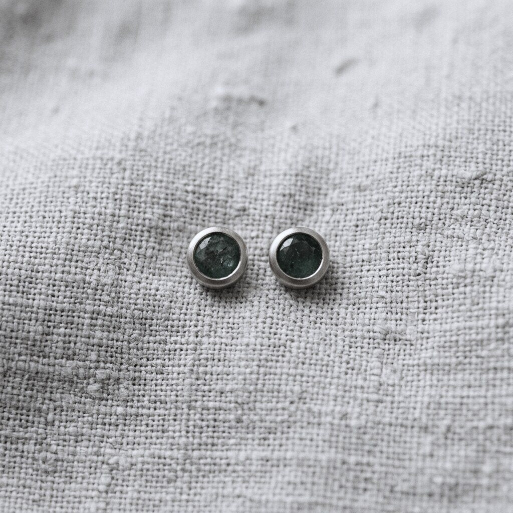 JOSEPHINE geboortesteen oorstekers zilver detail
