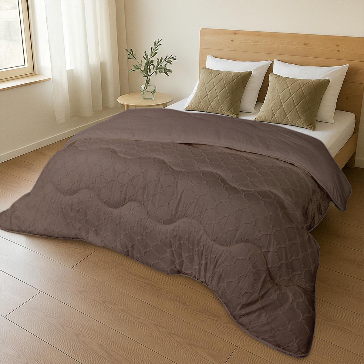 Tufted Curve dekbed Bruin