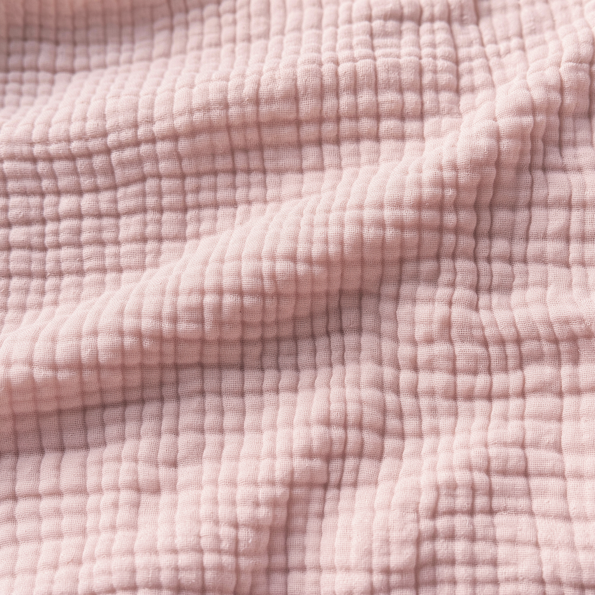 Close-up van de mousseline stof in Zachtroze